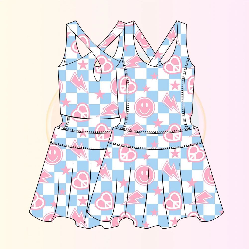 Wholesale Capri yoga leggings for kids in vibrant colors, perfect for activewear retailers seeking comfortable, high-quality inventory.