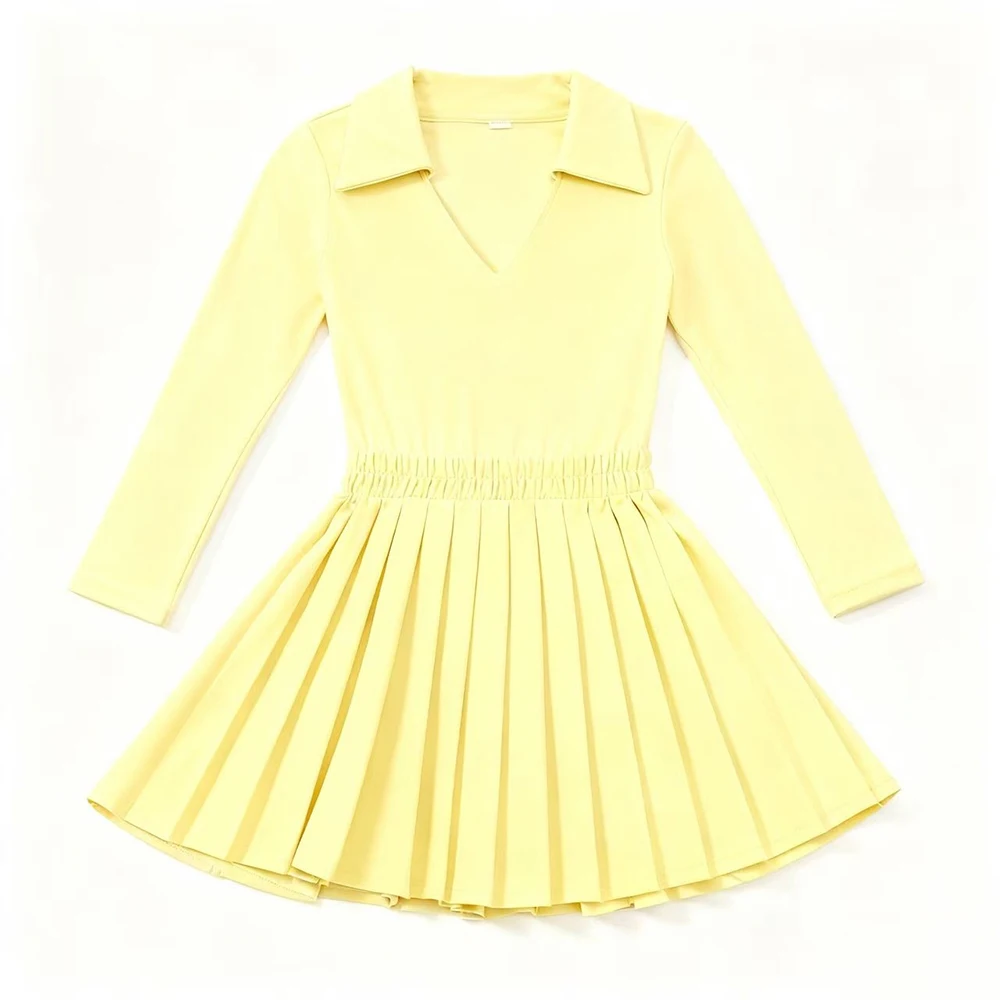 Kids practicing yoga on a mountain backdrop, promoting wellness products for B2B wholesale in children's fitness and mindfulness markets.