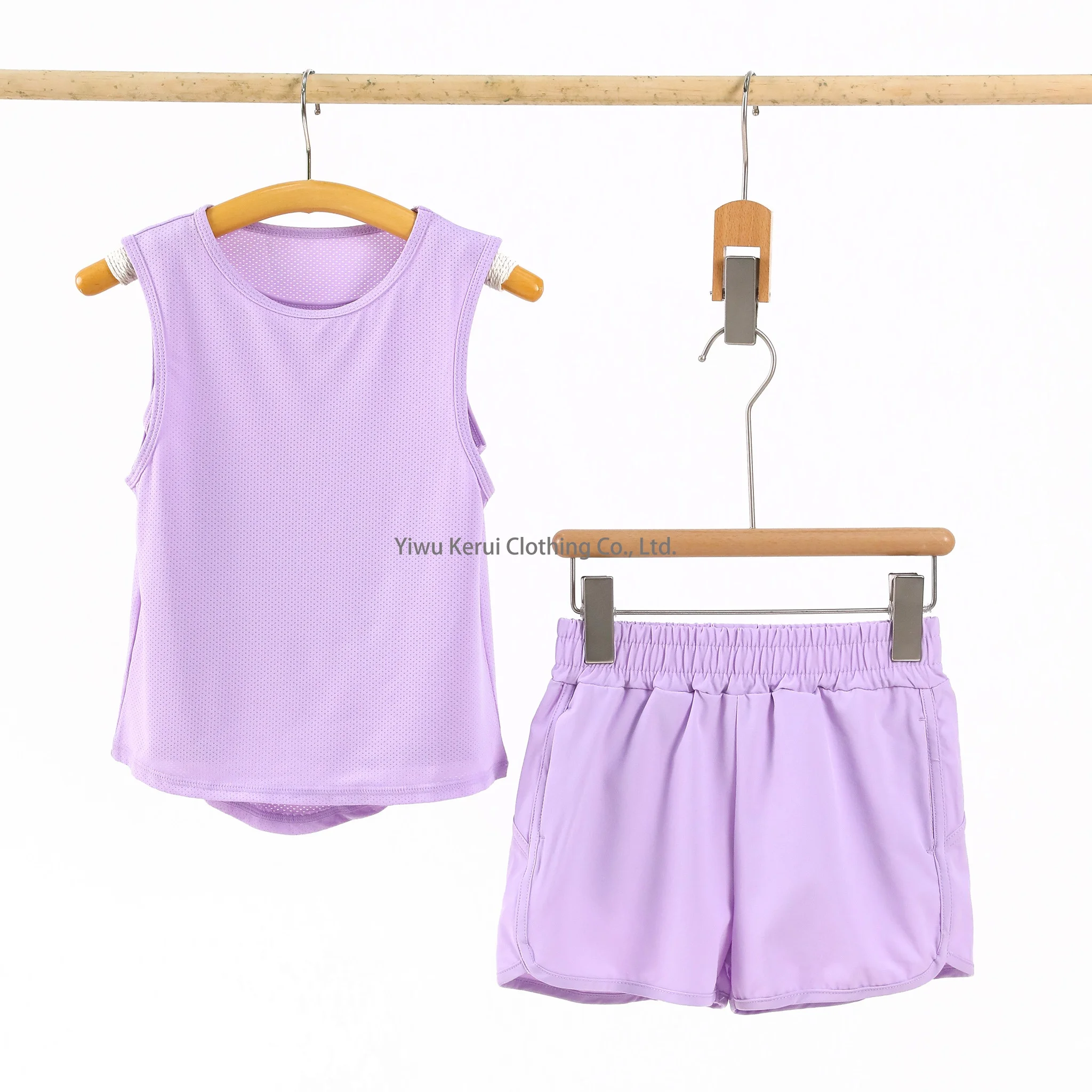Wholesale hooded yoga tops for kids – stylish, comfortable, and perfect for activewear retailers seeking quality and trendy designs.