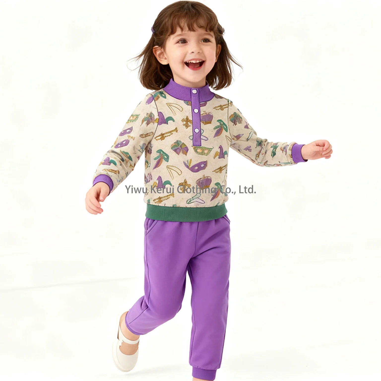 Father and child practicing yoga together, promoting family wellness products for B2B wholesale businesses in the health and fitness industry.