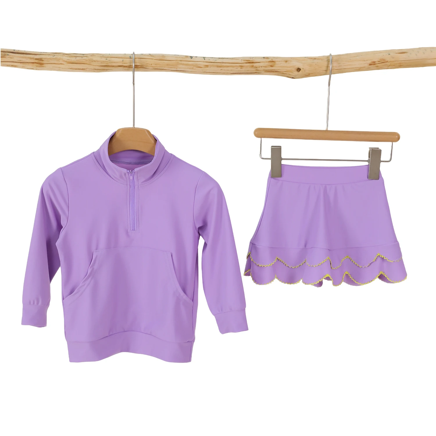 High-quality kids' yoga set with leggings, perfect for B2B wholesale buyers seeking comfortable, durable, and stylish activewear for children.