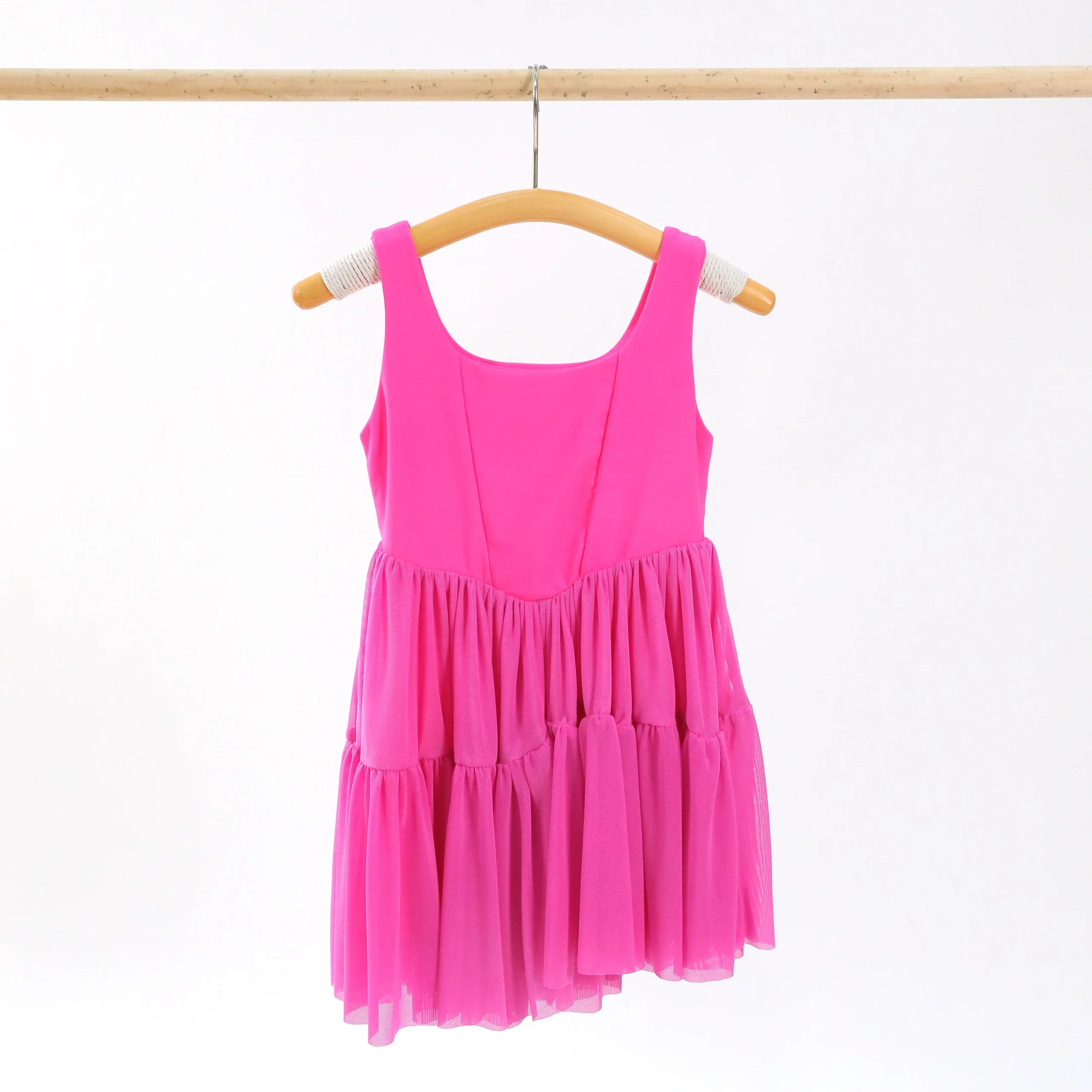 Colorful children's yoga wear displayed for B2B wholesale buyers, showcasing stylish and comfortable options for active young yogis.