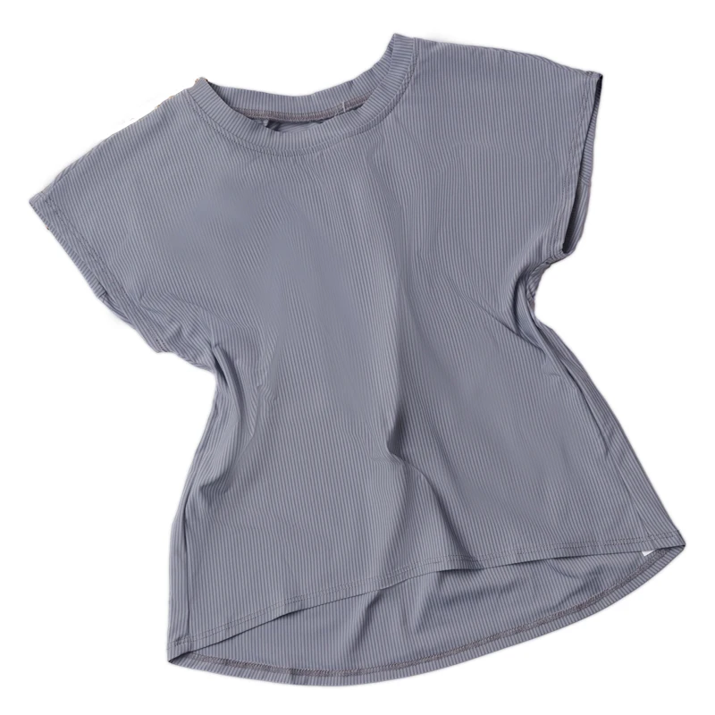 Stylish youth wave activewear featuring vibrant designs, ideal for B2B wholesale buyers seeking trendy, high-quality apparel for retail stores.