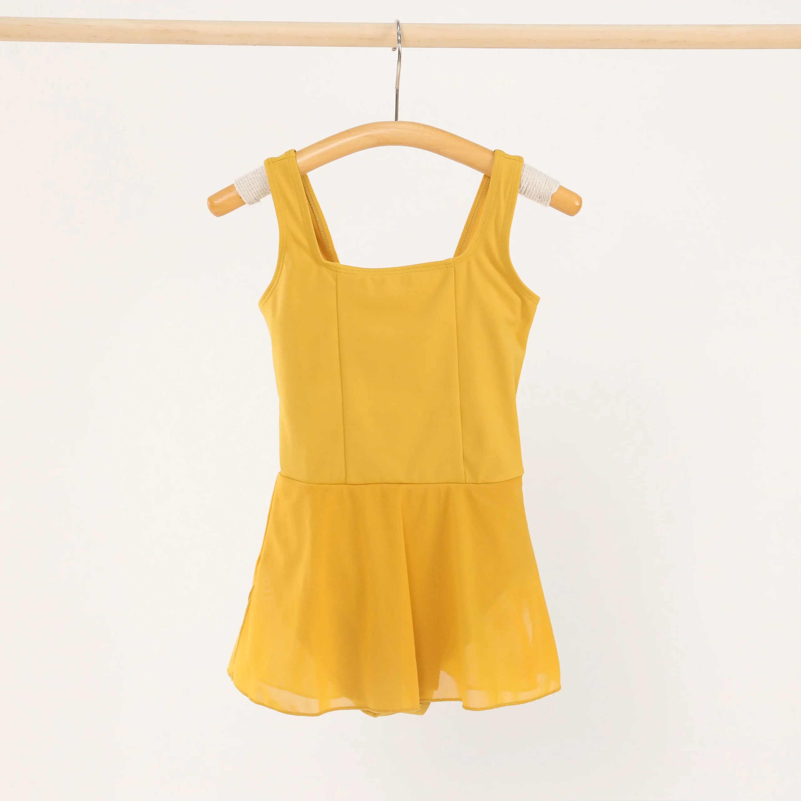 Colorful digital print kids yoga mats designed for wholesale B2B buyers, combining vibrant designs with durability for young yogis.