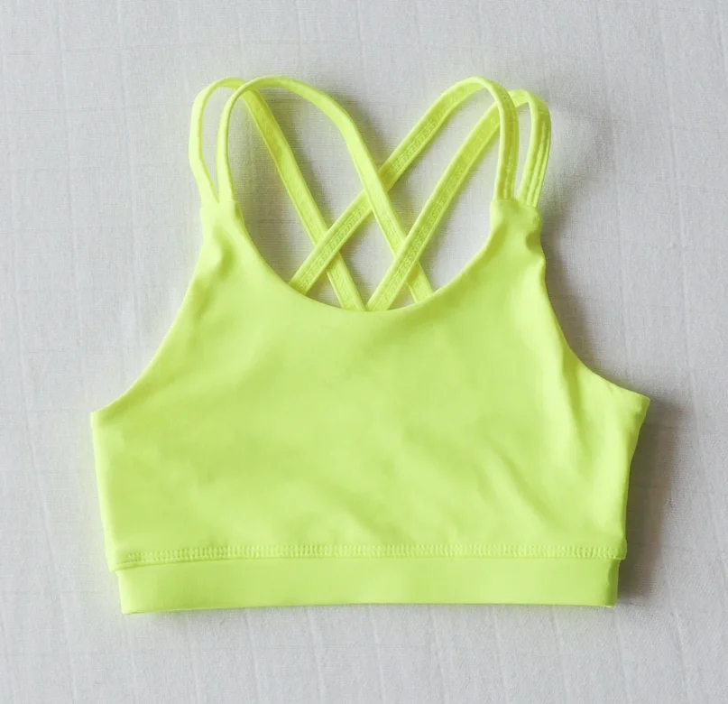 Stylish matching mother-daughter yoga sets perfect for B2B wholesale. Ideal for retailers offering coordinated activewear collections.