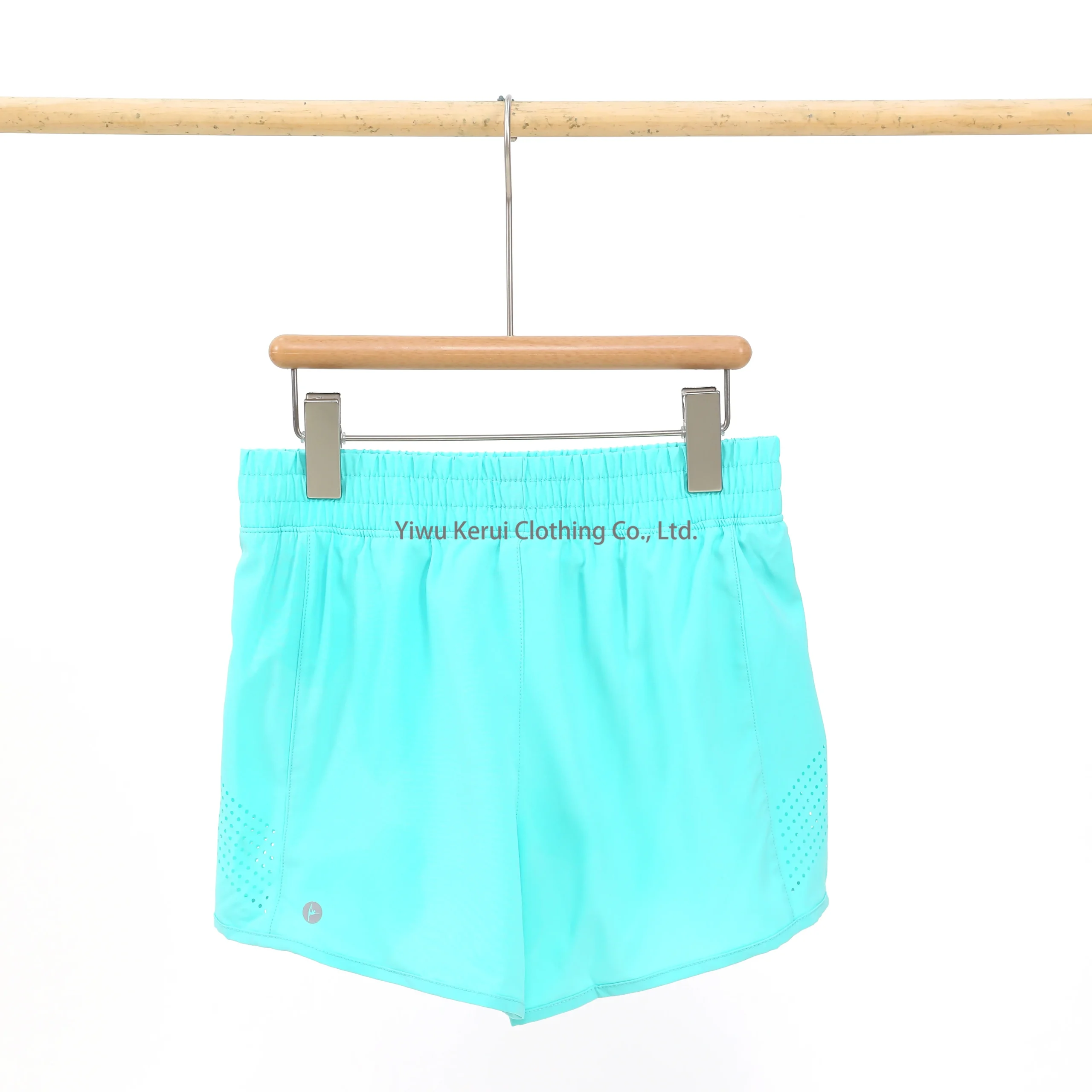 Wholesale girls' matching workout clothes in vibrant designs, perfect for retailers seeking stylish, high-quality activewear for their customers.