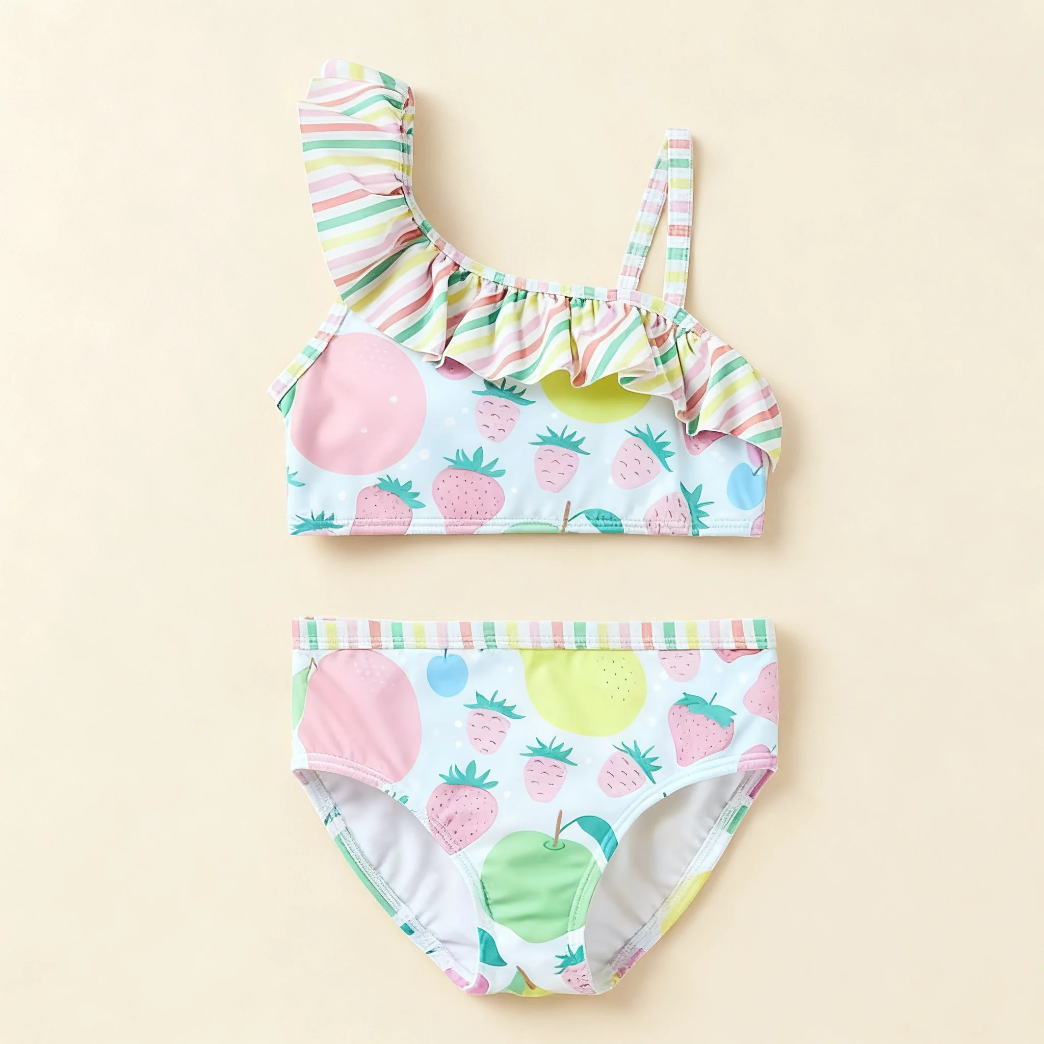 High-quality girls' running shorts with built-in liner for comfort and performance, ideal for B2B wholesale apparel suppliers seeking durable activewear.